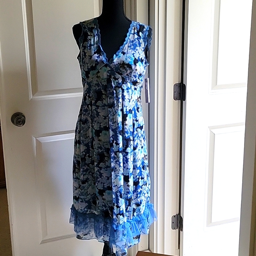 NWT Essentials Floral Dress size 6